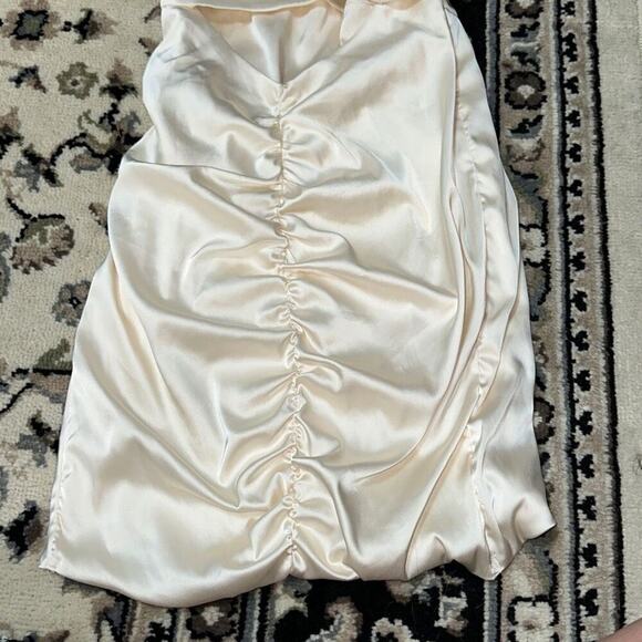 Oh Polly Halter Top Cream Satin Feel Dress | Sz 4 - Picture 8 of 9